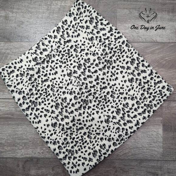 Loft Mini Skirt Size S - Picture 5 of 5